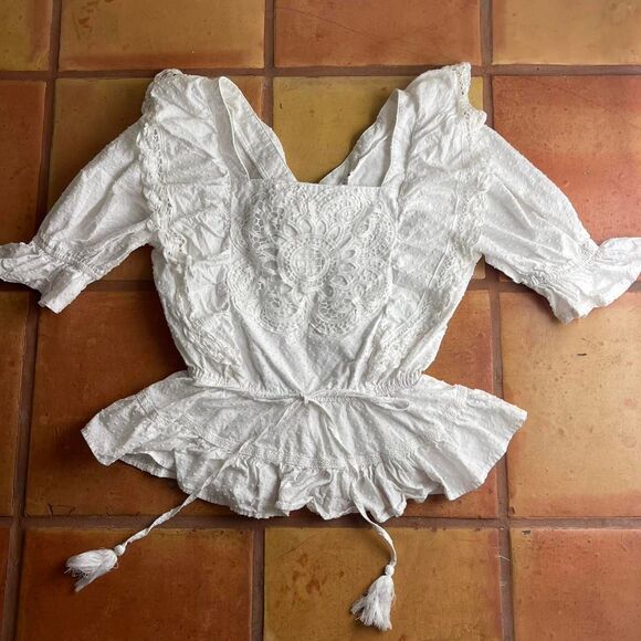 Miou Muse white, embroidered, square-neck detailed blouse size M - Picture 6 of 7